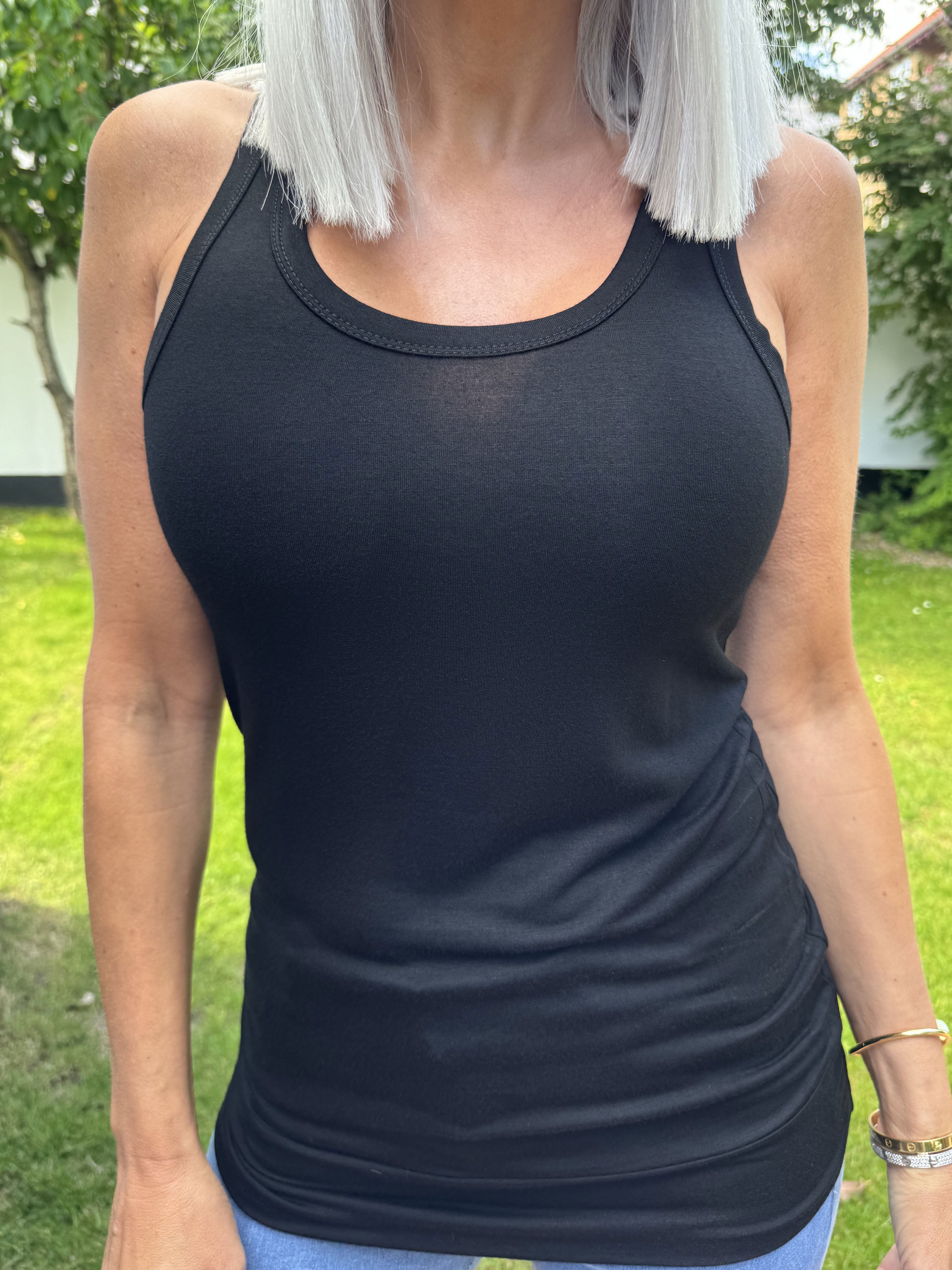 Kos - Basic-topp i tyg som andas